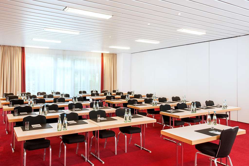 Nh Berlin Potsdam Conference Center 호텔 클래인마히노브 외부 사진