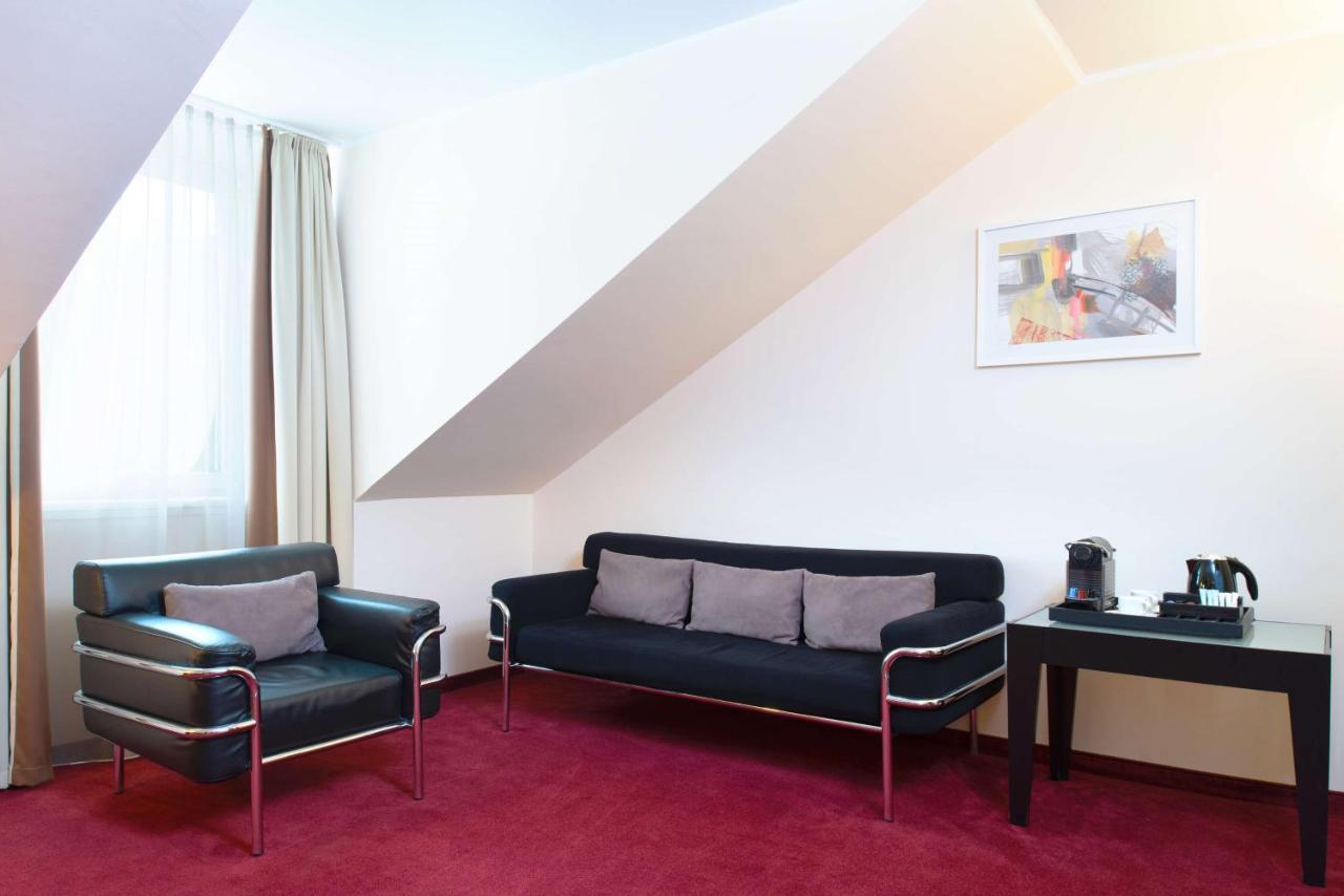 Nh Berlin Potsdam Conference Center 호텔 클래인마히노브 외부 사진