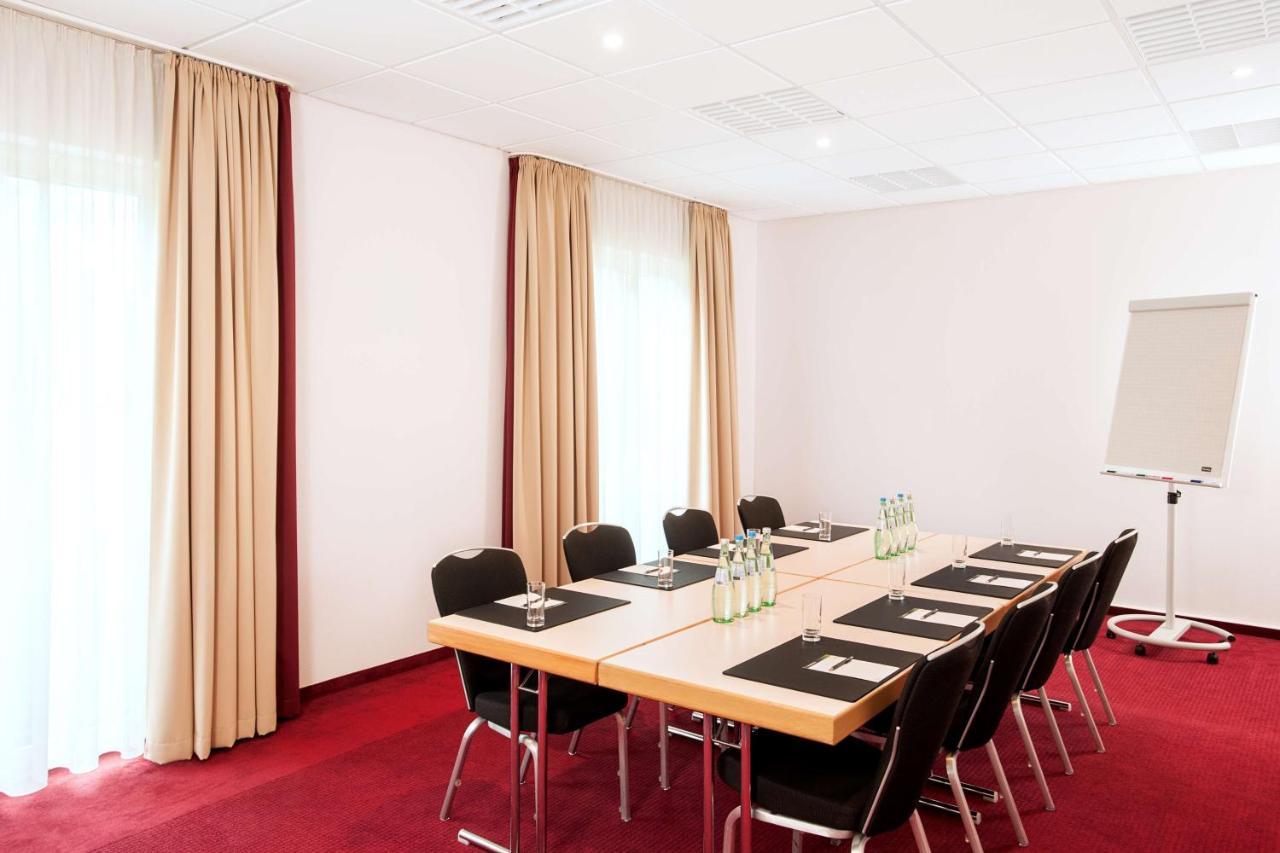 Nh Berlin Potsdam Conference Center 호텔 클래인마히노브 외부 사진
